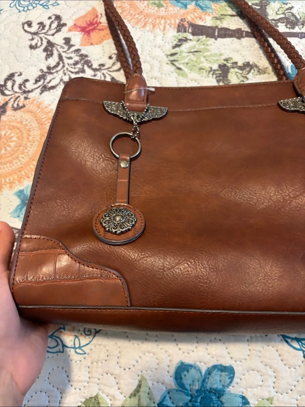 Bueno shoulder tote